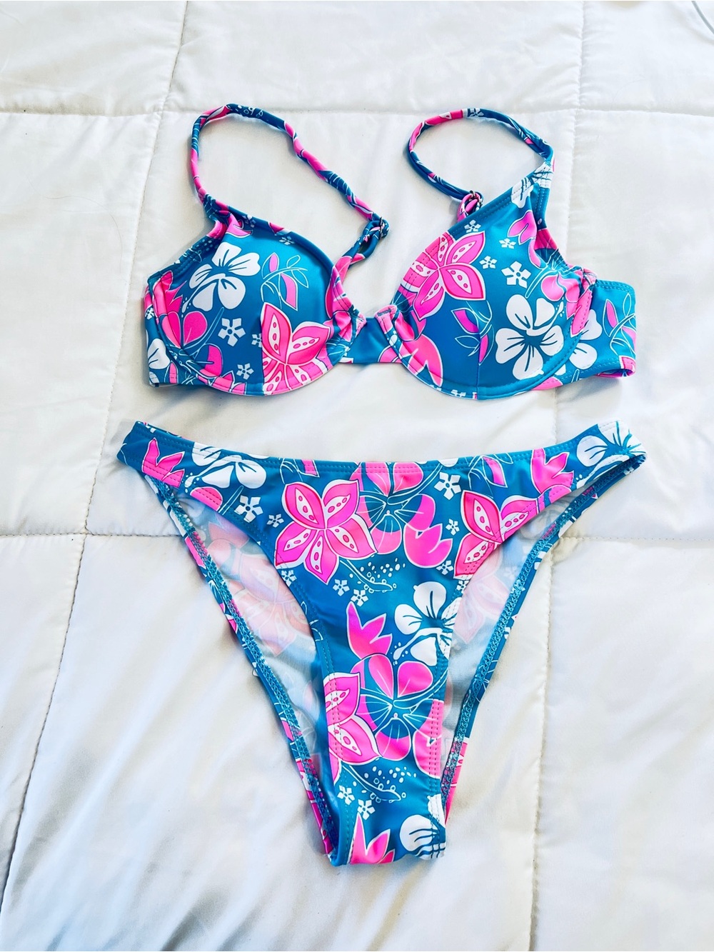 Cupshe Floral Bikini Set - Blue & Pink